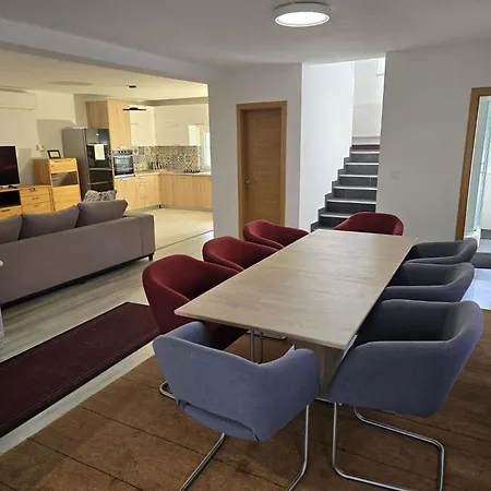 Hipodrom Ilidza Apartamento *